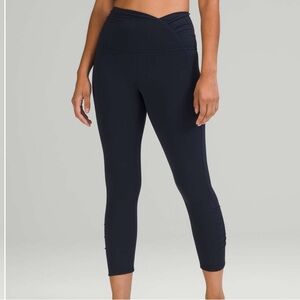 Ruched waist aligns 25 inch